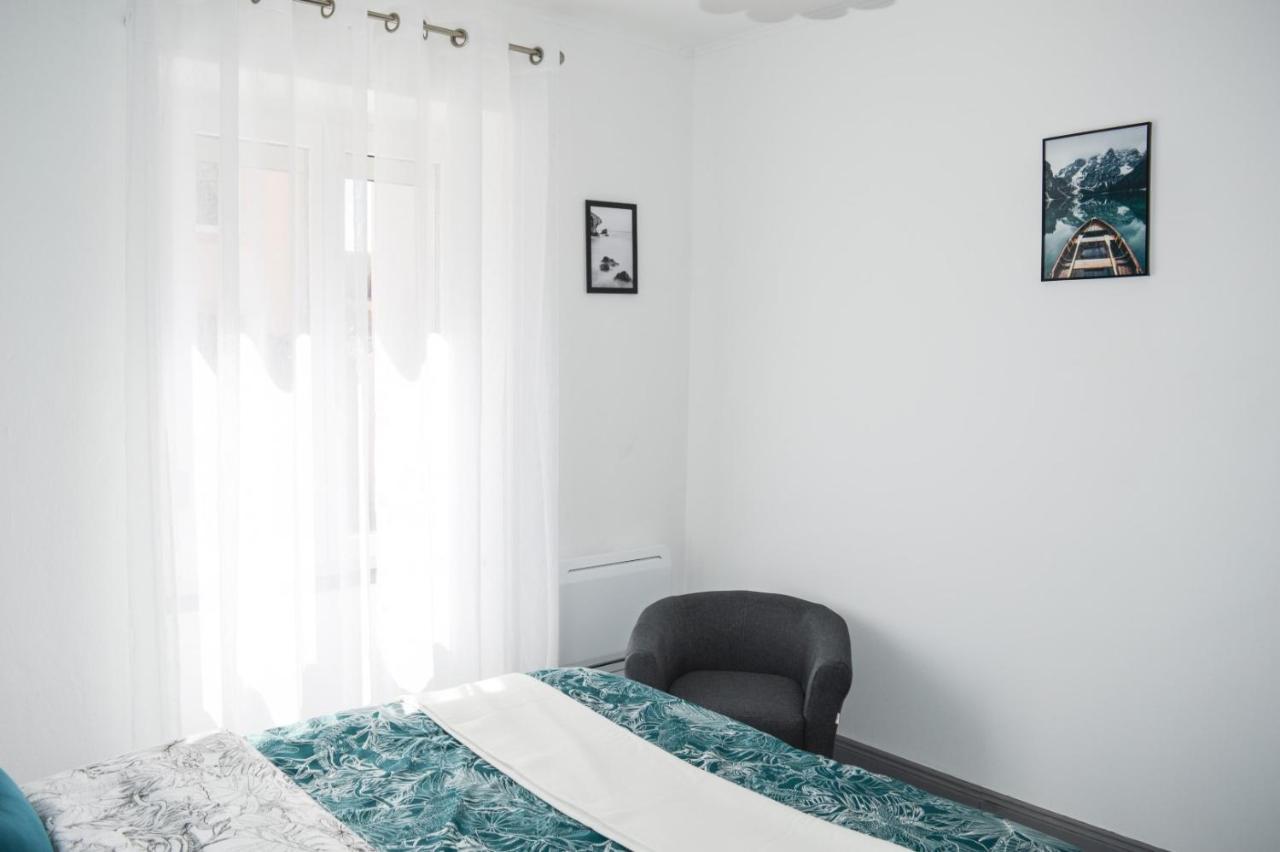 Le Blue St Leon : 2 Pieces Cozy Lit King Size Wifi Apartment กอลมาร์ ภายนอก รูปภาพ